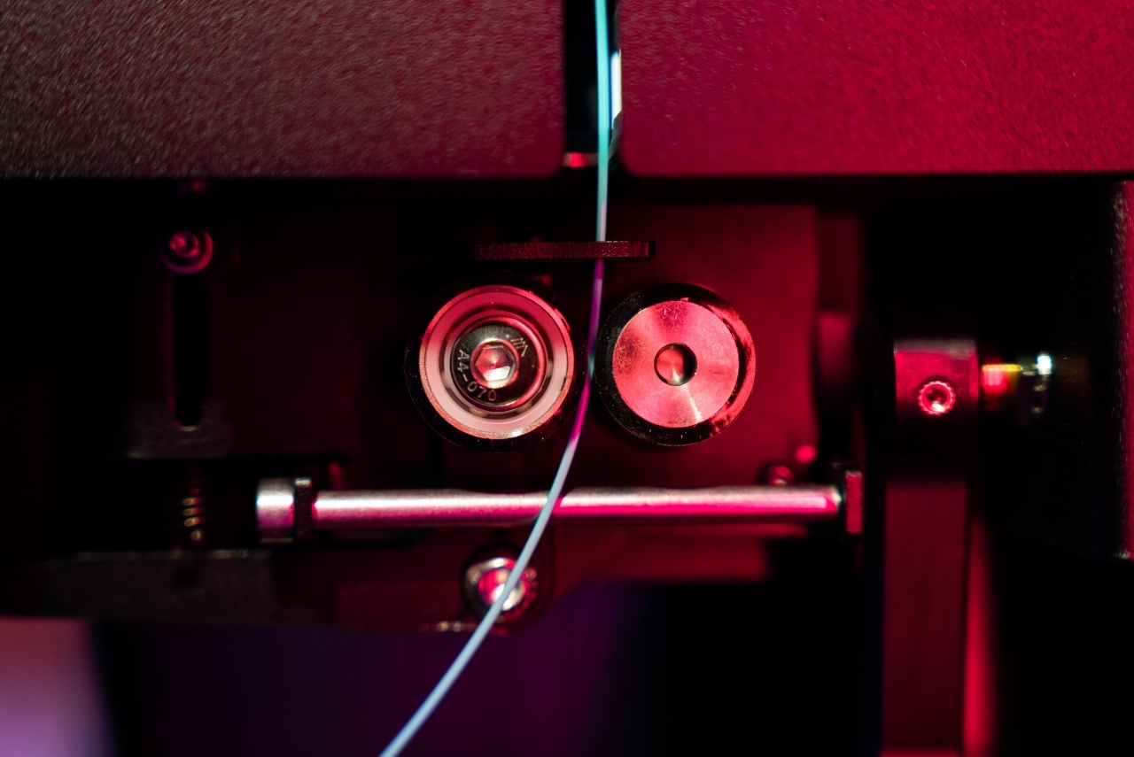 The puller wheels with a lever for adjusting tension