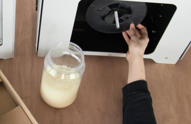 Creating a custom spool of filament out of custom material.